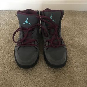 NIKE Men's Jordan 1 Flight Basketball Shoes